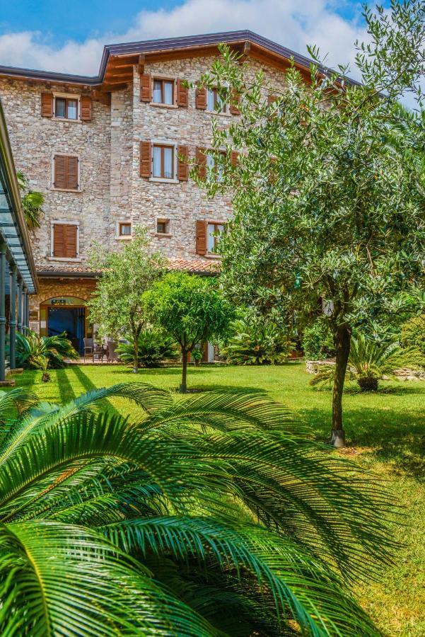 Hotel Antico Monastero Тосколано-Мадерно Экстерьер фото